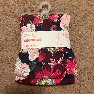 Unopened girls flower leggings. Size XL/TG (14)